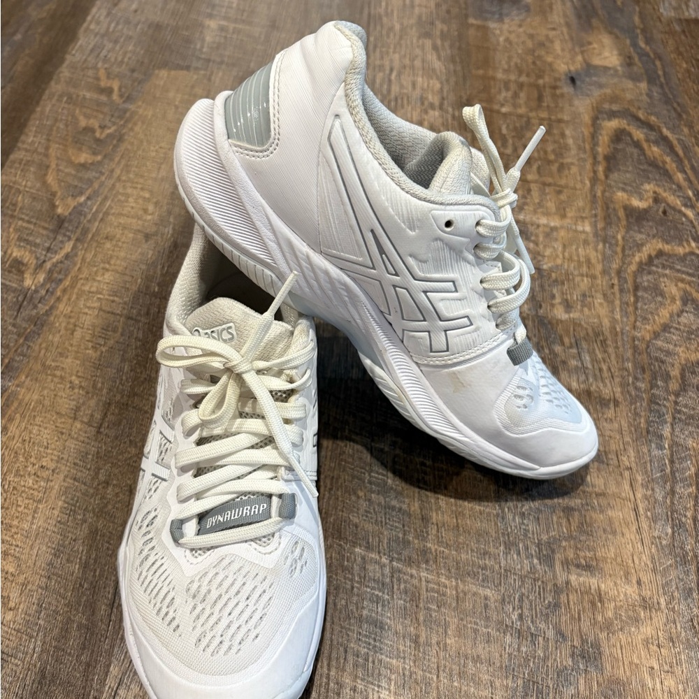 Asics Sky Elite FF 2 Volleyball shoes